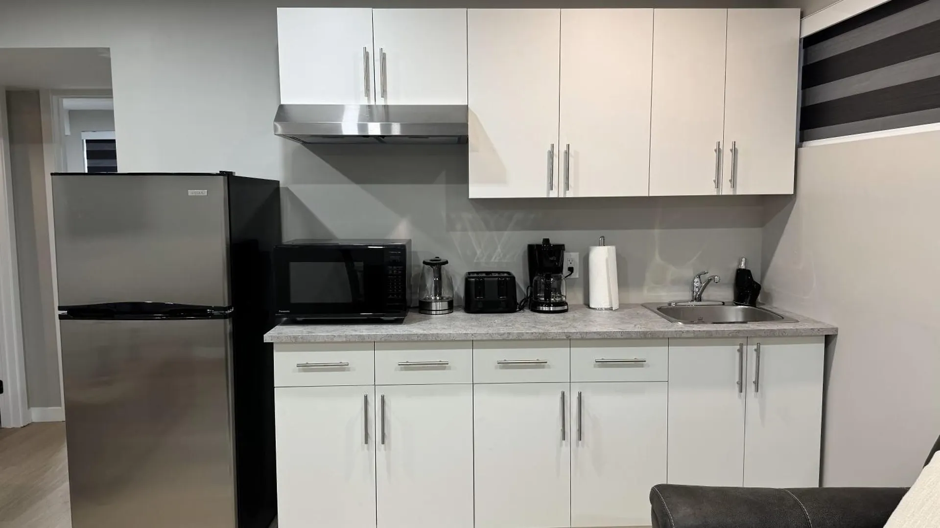 Homestay Evelyn'S Manor Apartment Winnipeg Canada